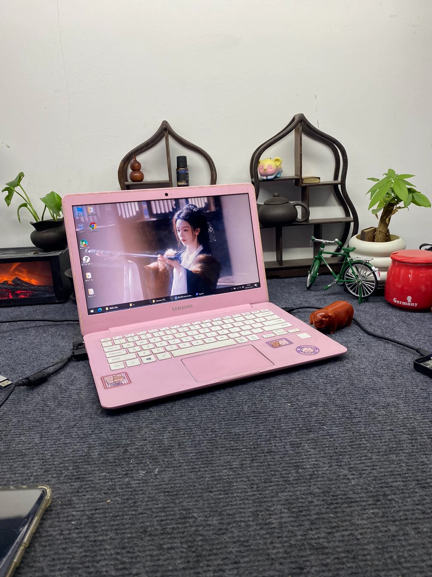 价转让工作用的三星笔记本电脑 之前工作用的，上班公司